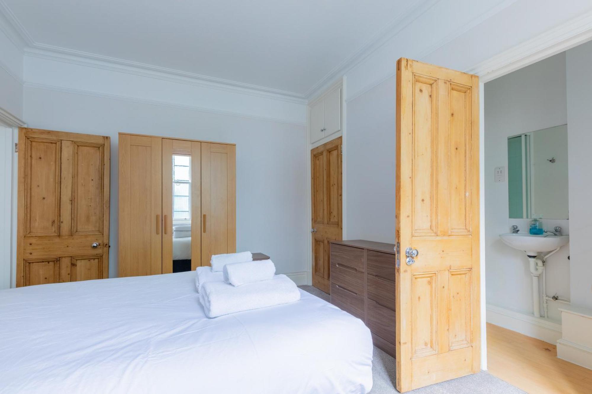 Incredibly Located 1bd Flat Leicester Square * Londra