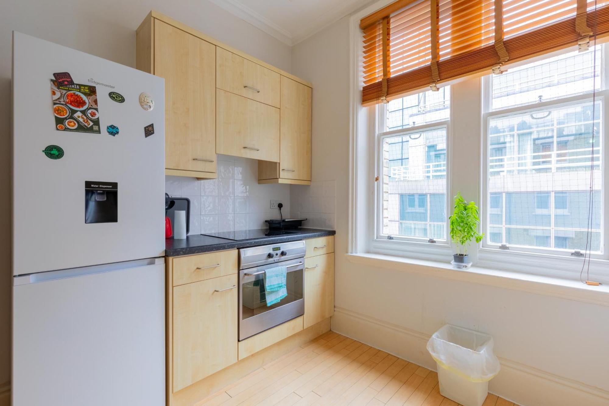 Incredibly Located 1bd Flat Leicester Square * Londra